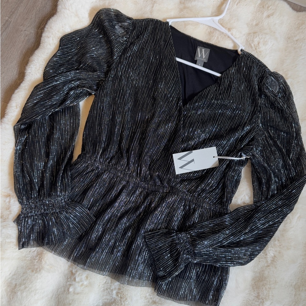 W worthington Elegant Black Metallic Women's Top size S brand new